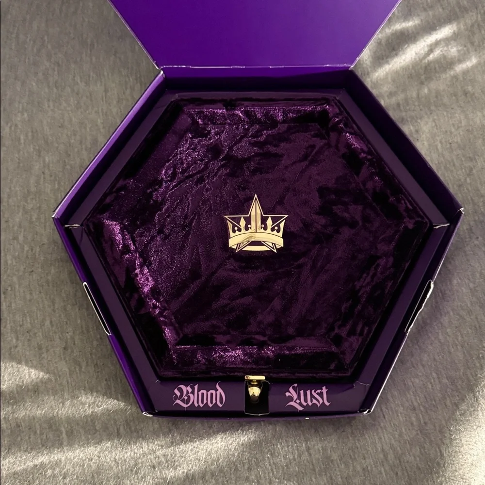 Jeffree Star Blood Lust Artistry Palette